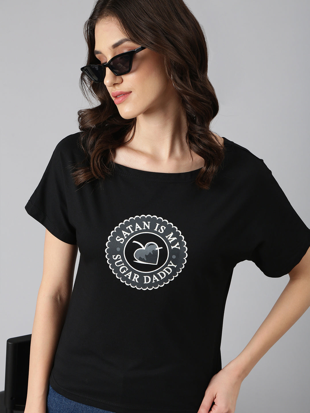 Women Black Typographic Slim Fit Tshirt