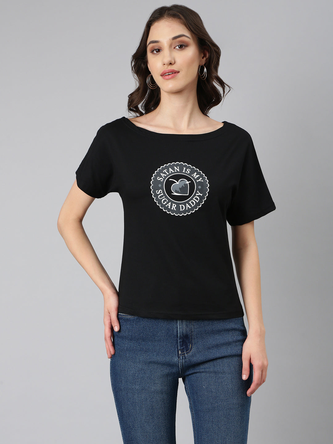 Women Black Typographic Slim Fit Tshirt