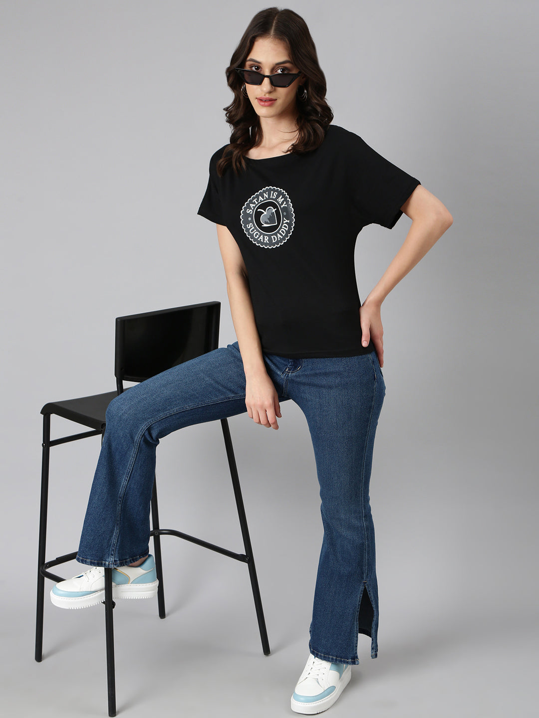 Women Black Typographic Slim Fit Tshirt