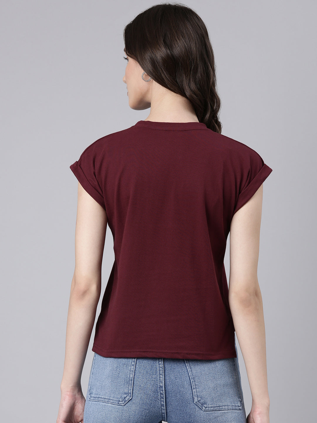 Women Maroon Typographic Slim Fit Tshirt