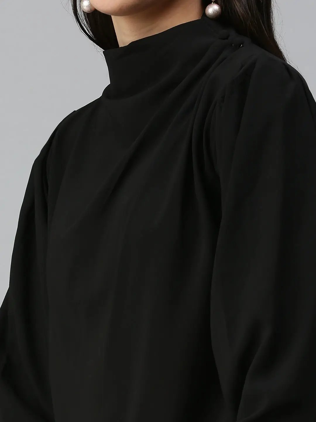 Women's Black Solid Top