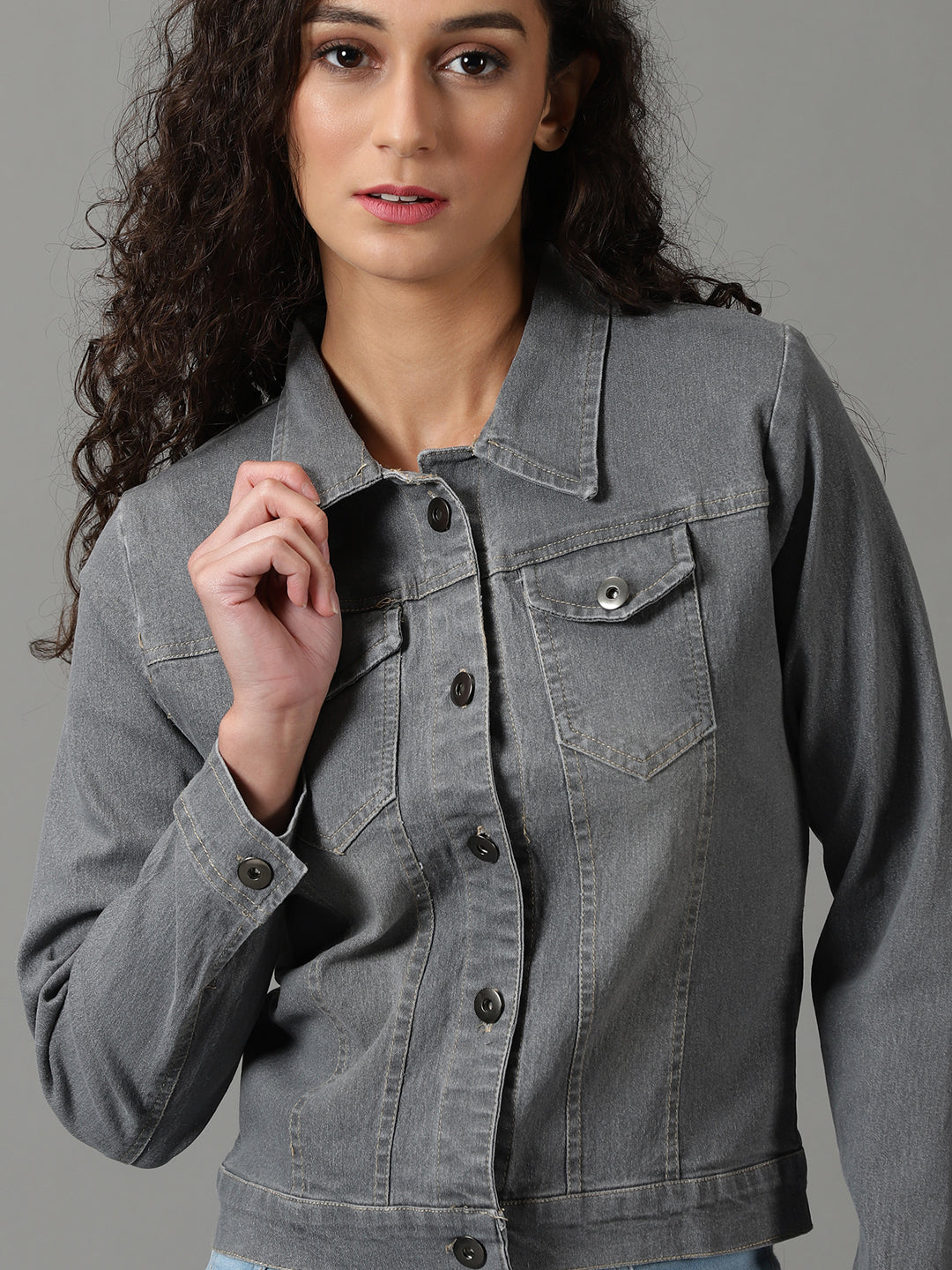 Women's Grey Washed Spread Collar Long Sleeves Denim Jacket