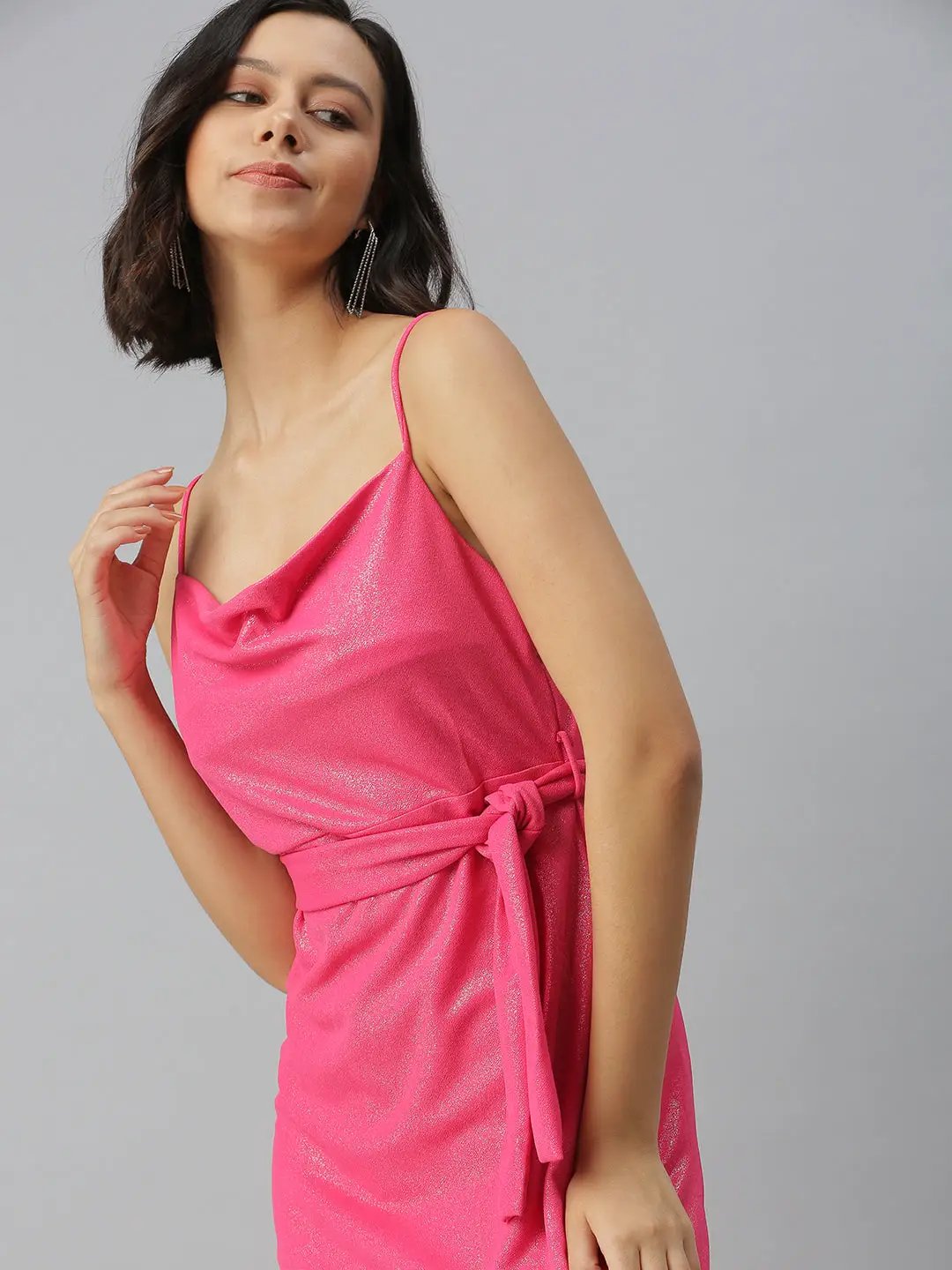 Women's Pink Solid Sheath Dress