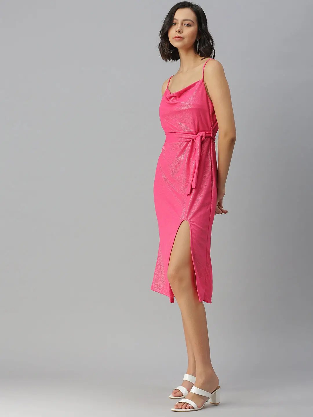 Women's Pink Solid Sheath Dress