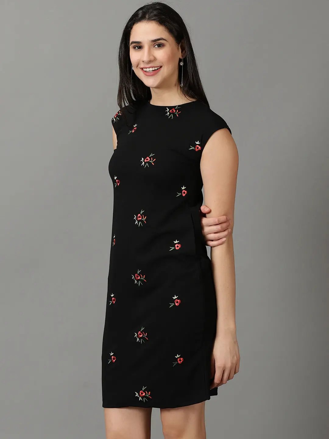Women's Black Floral Embroidered Cap Sleeves Bodycon Dress
