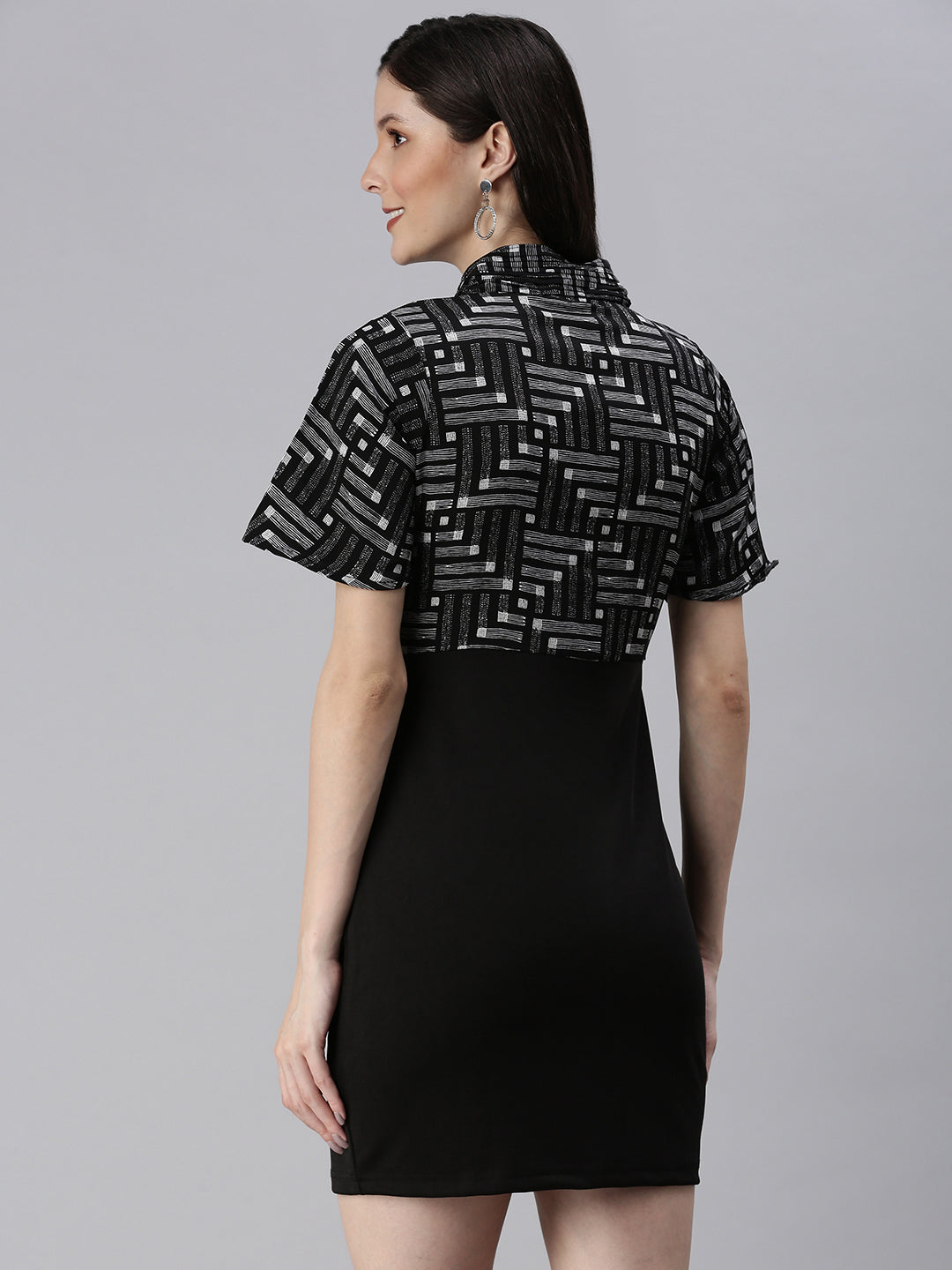 Women's Abstract Black Sheath Dress