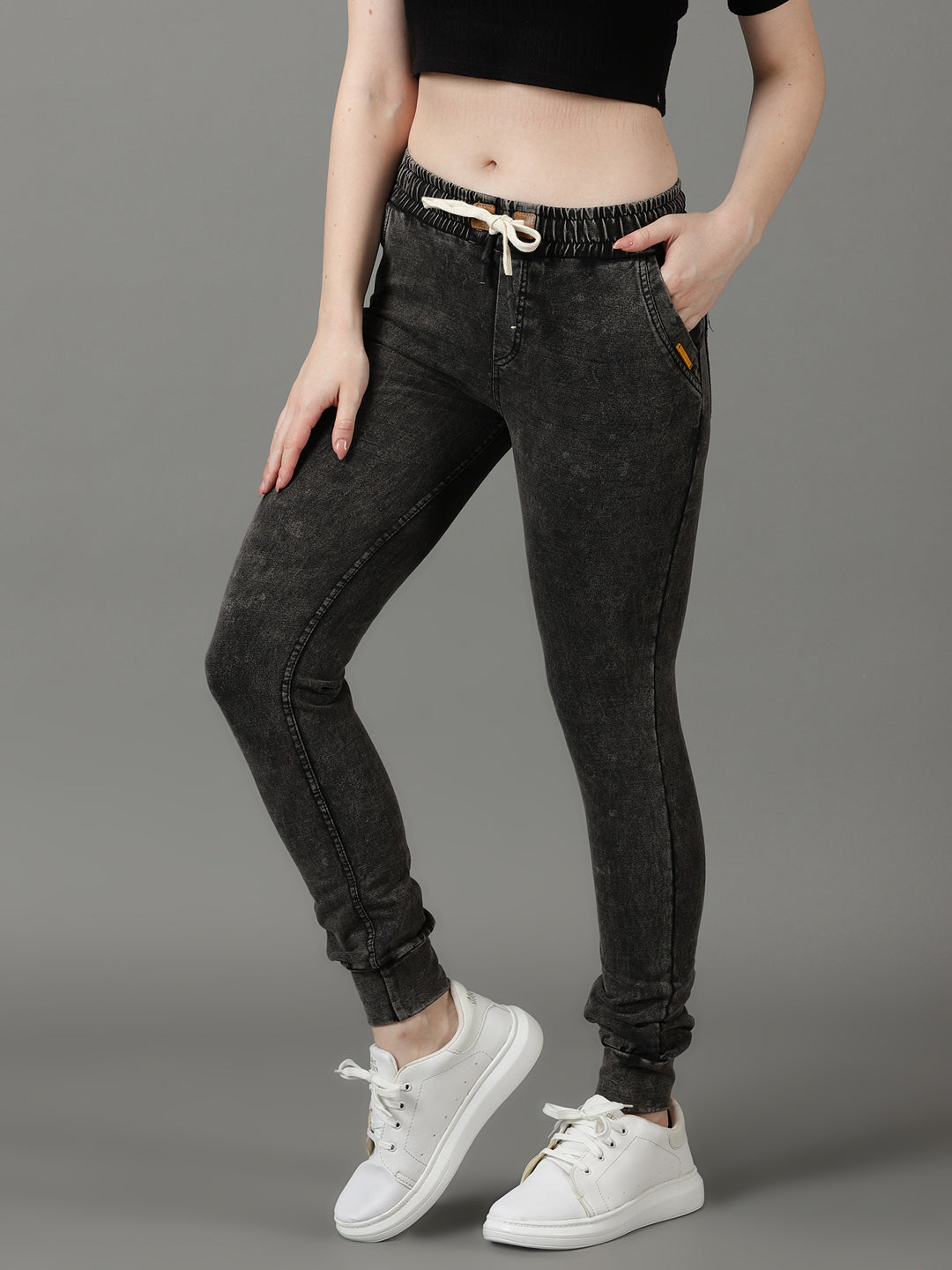 Women's Grey Melange Slim Fit Mid-Rise Joggers