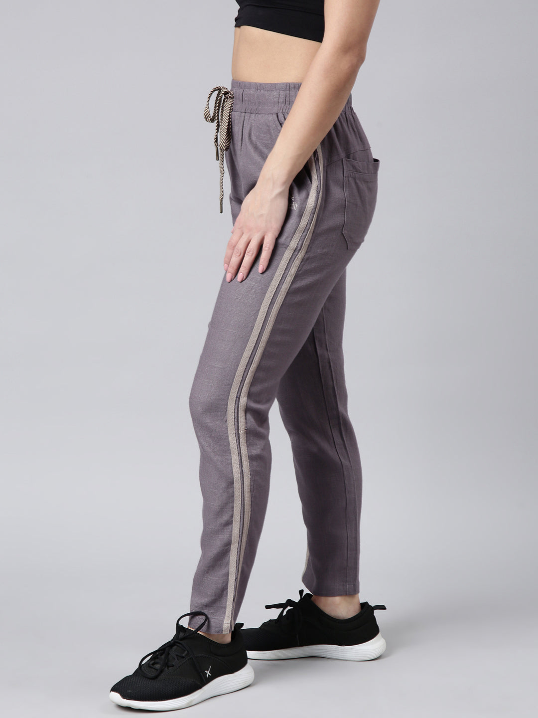 Women Solid Slim Fit Lavender Track Pant