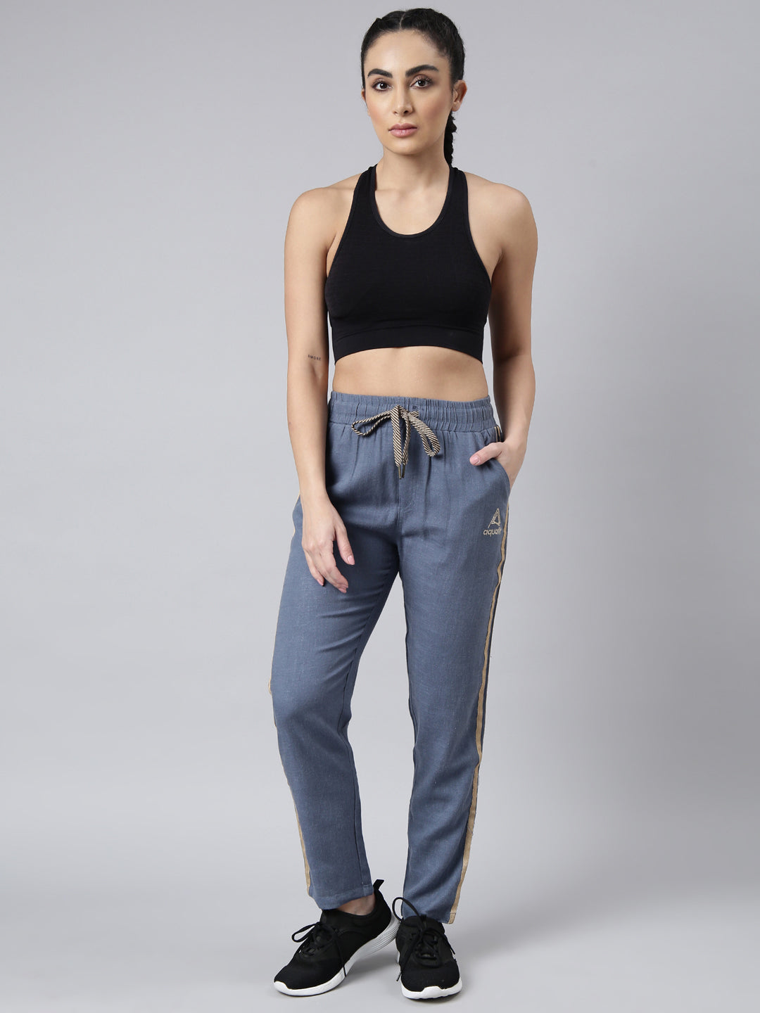 Women Solid Slim Fit Teal Track Pant