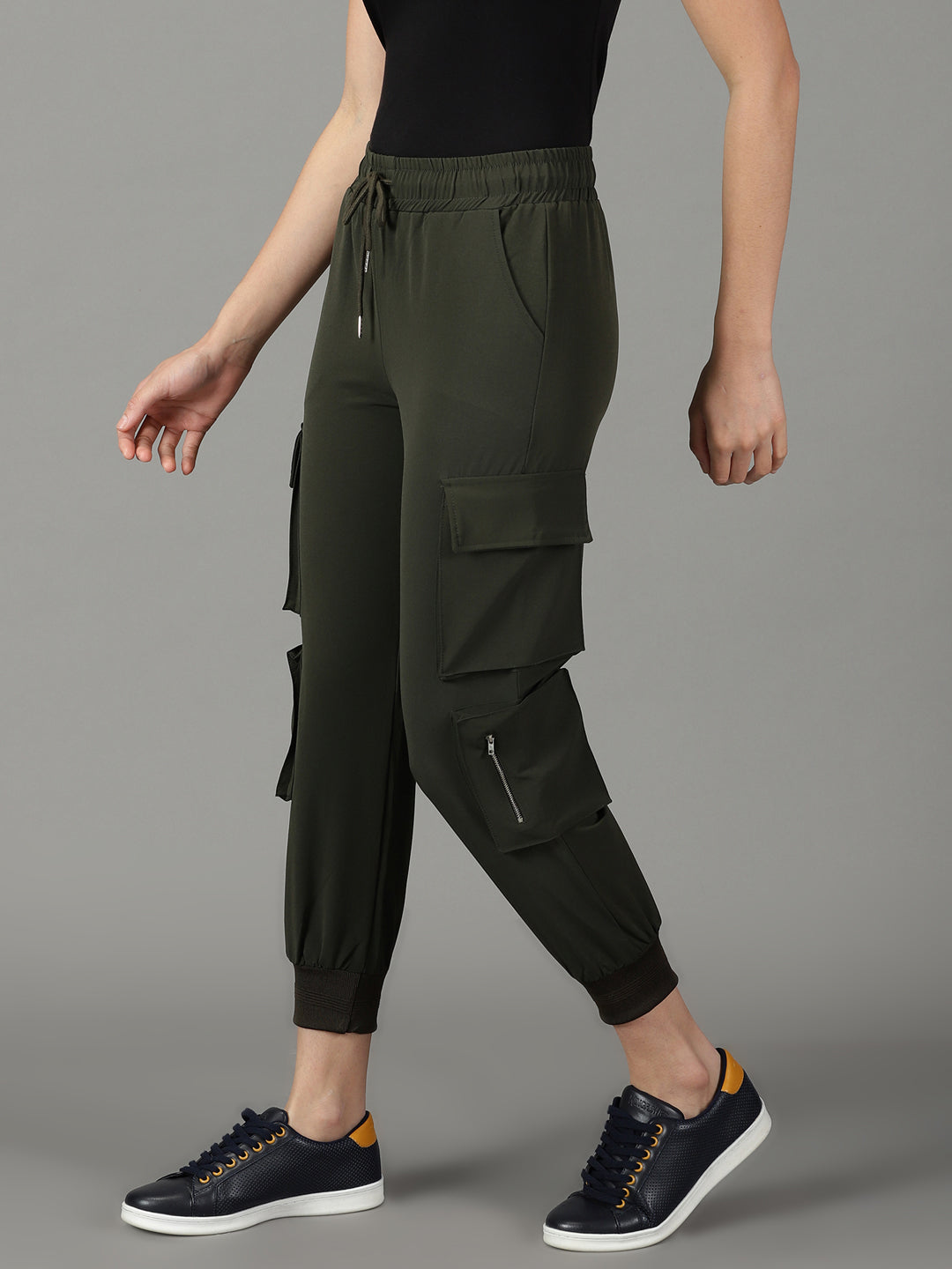 Women's Olive Solid Track Pant