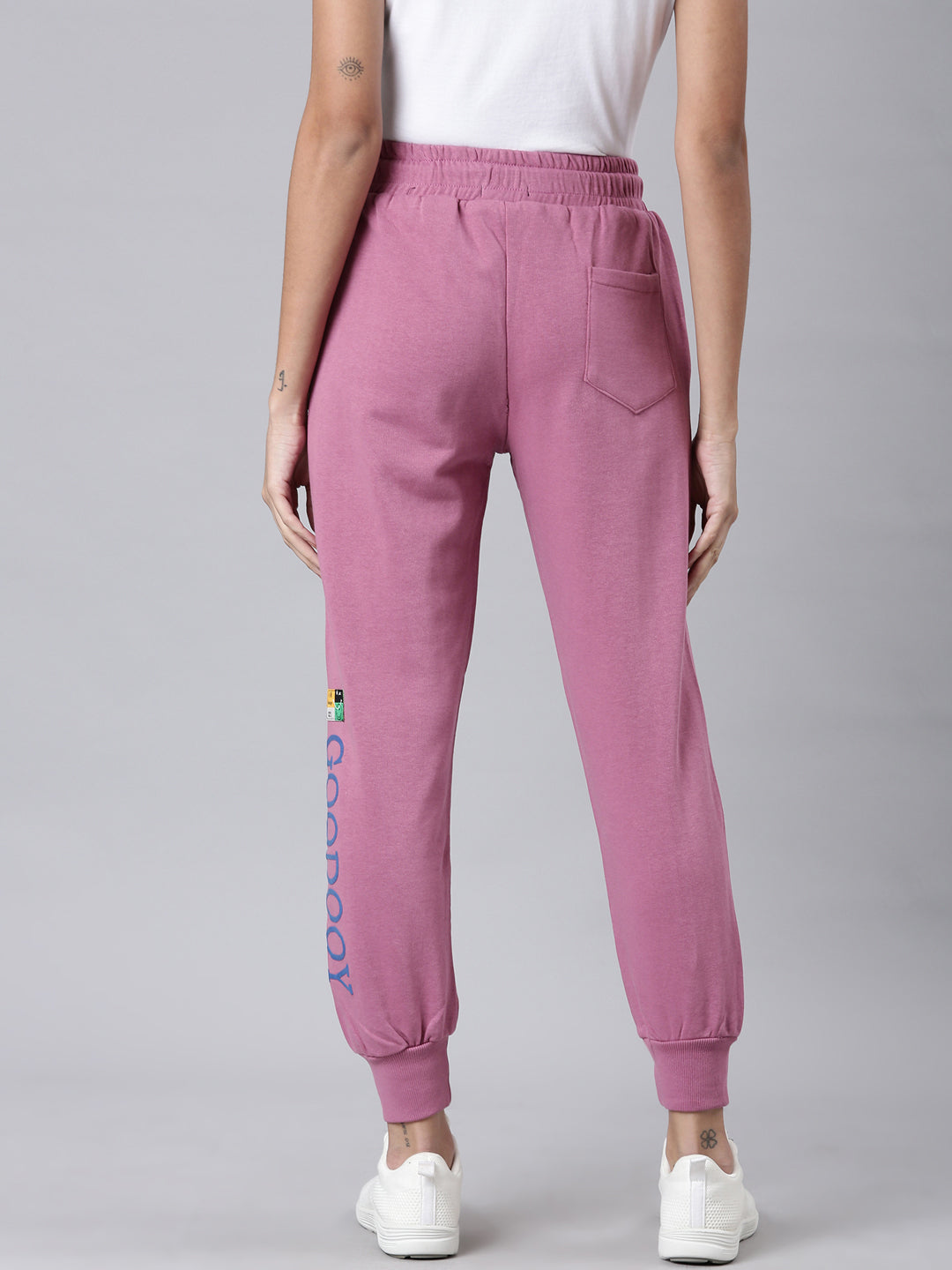 Women Mauve Solid Track Pant