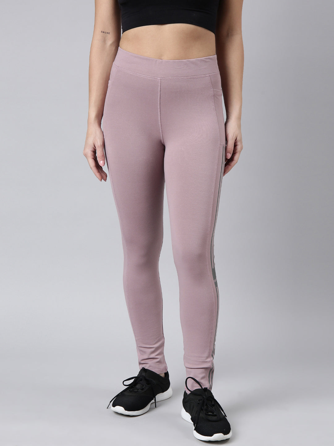 Women Solid Slim Fit Lavender Track Pant