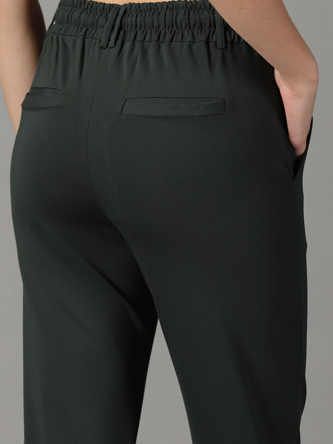 Women's Green Solid Track Pant