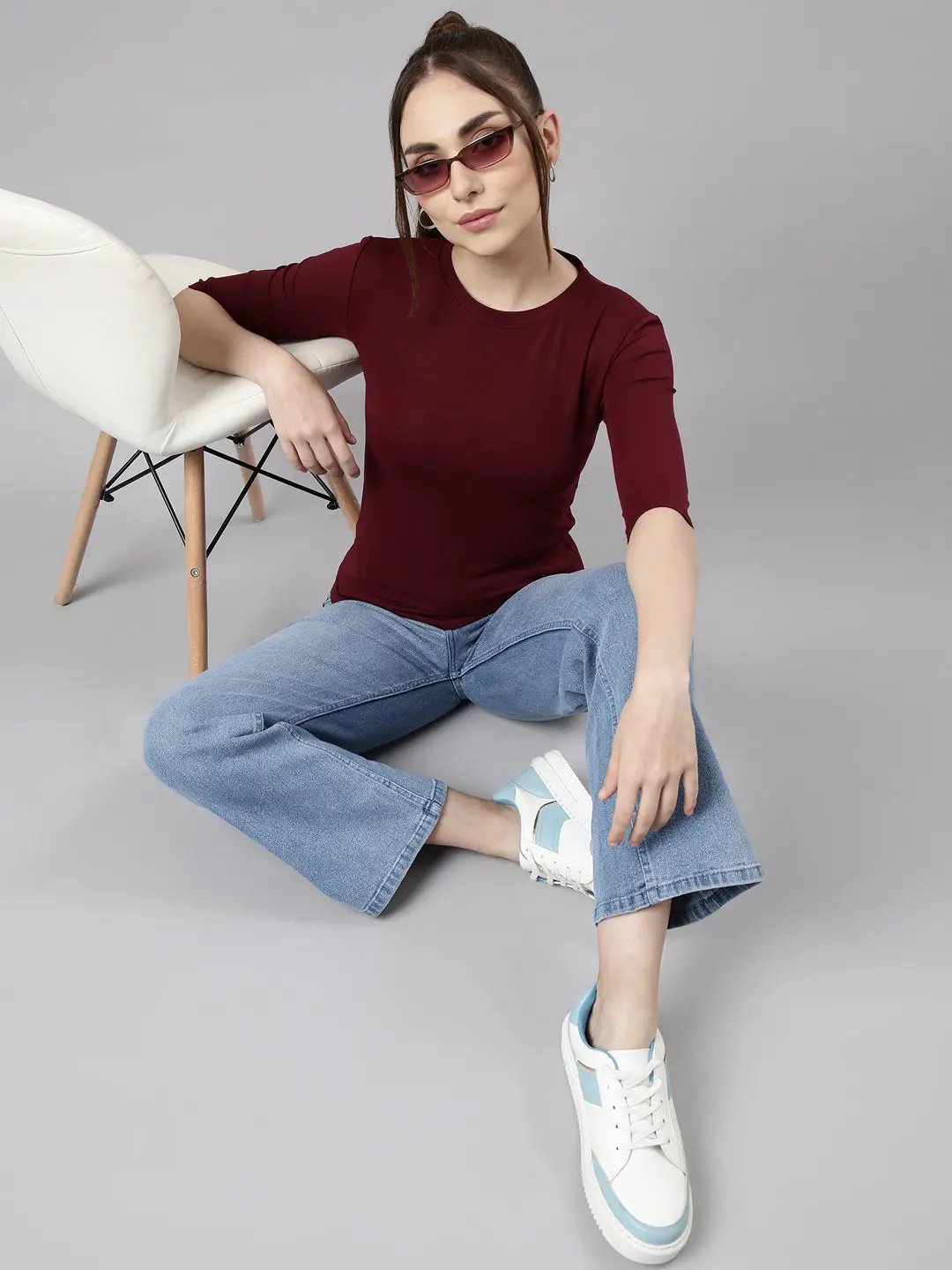 Women's Maroon Solid Fitted Top