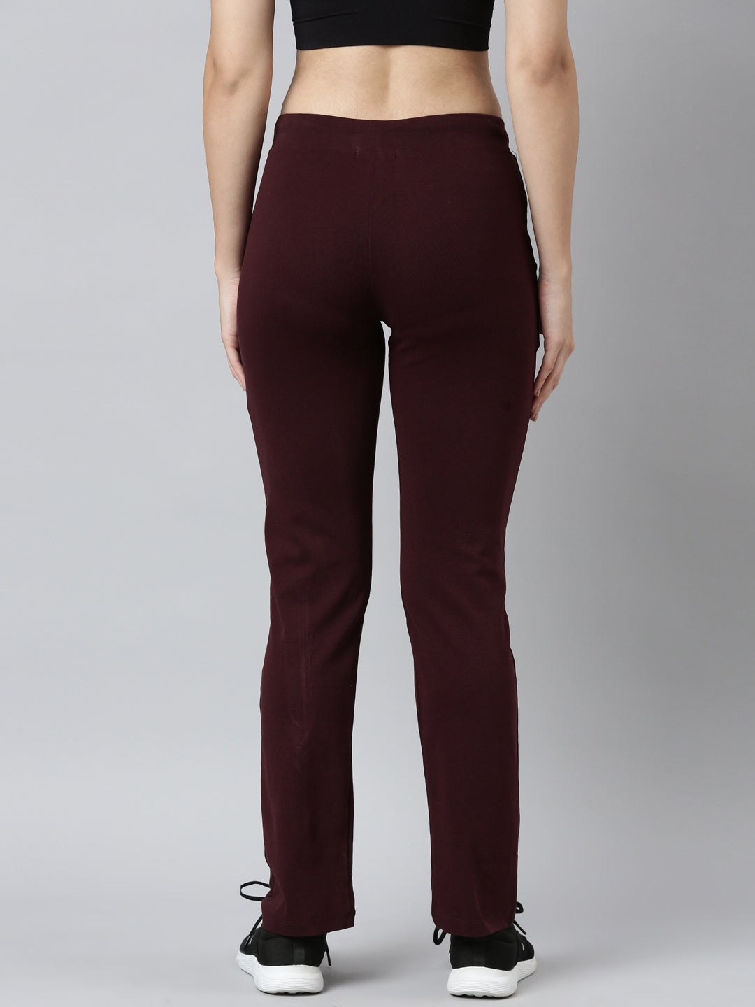 Women Solid Slim Fit Burgundy Track Pant