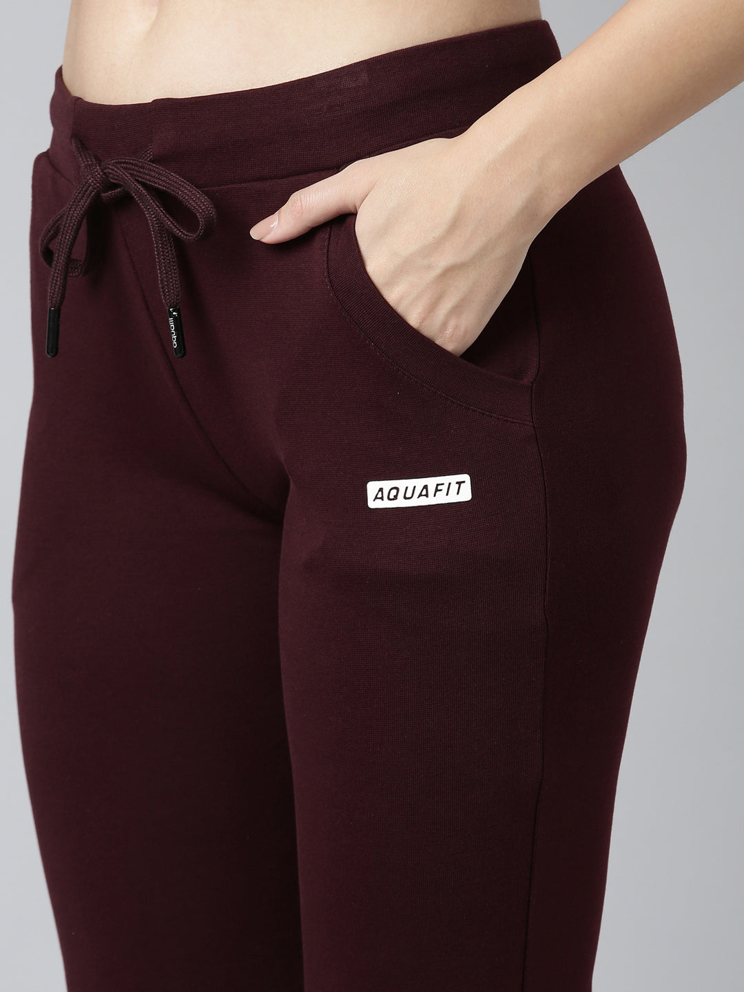 Women Solid Slim Fit Burgundy Track Pant