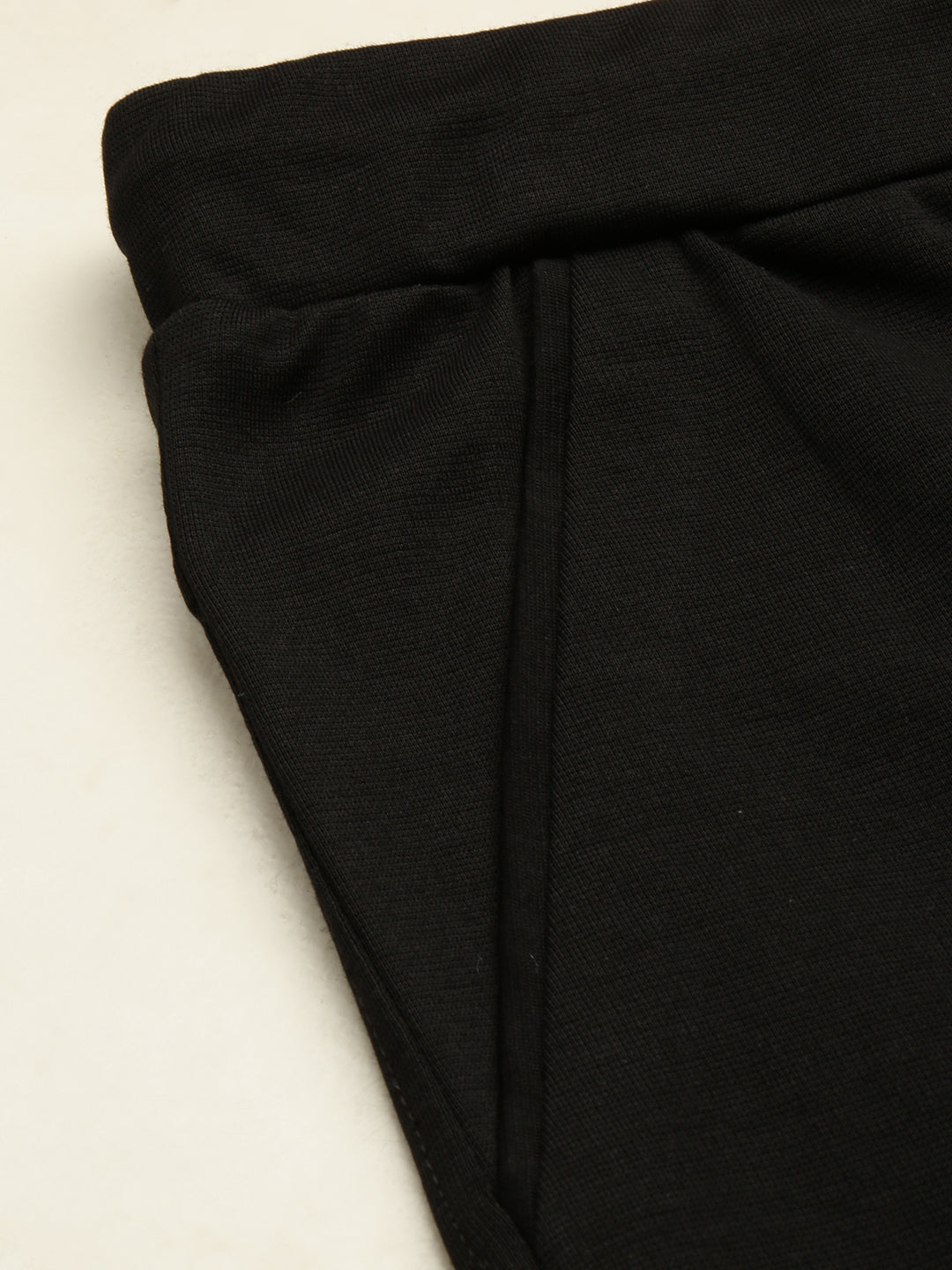 Men Black Solid Casual Shorts