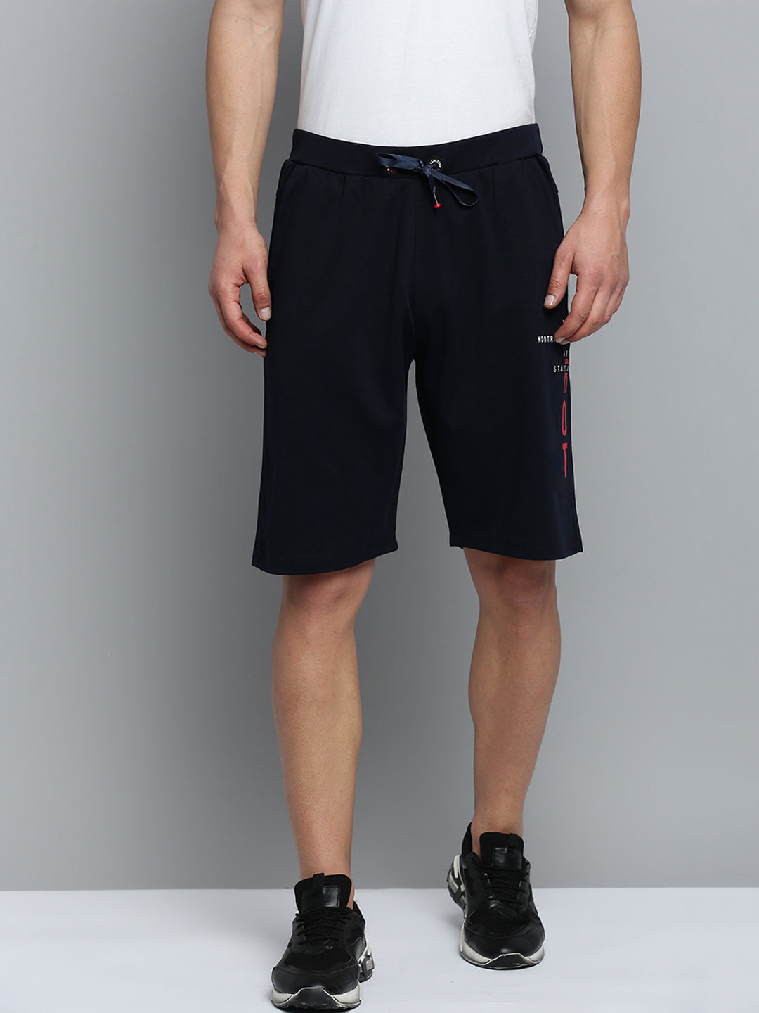 Men Navy Solid Sports Shorts