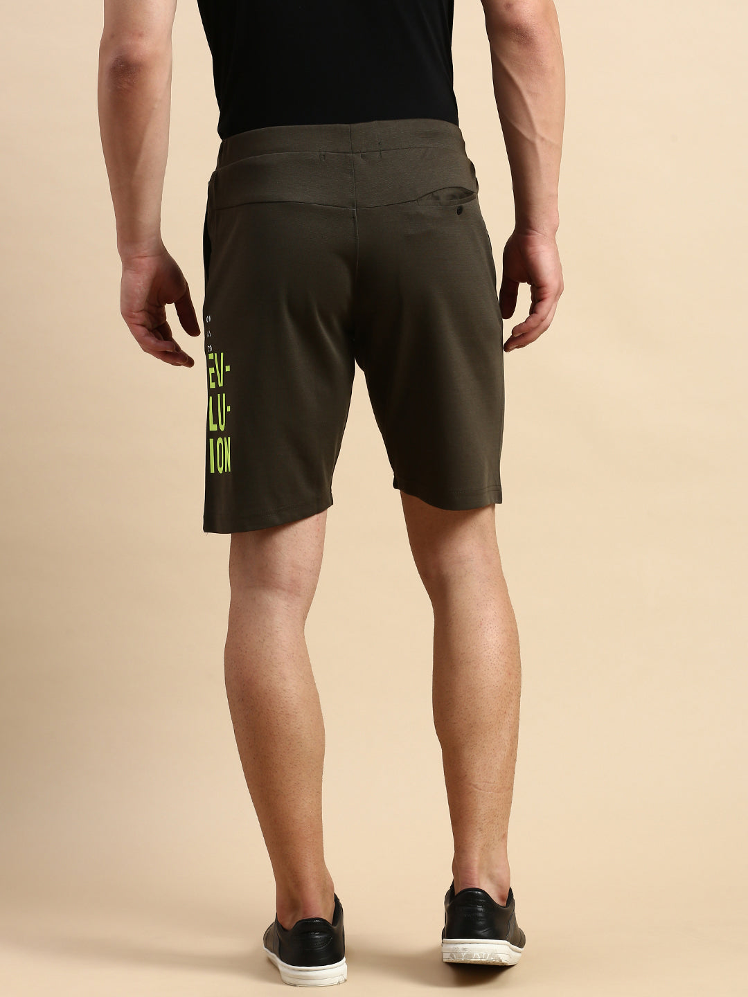 Men Green Solid Casual Shorts