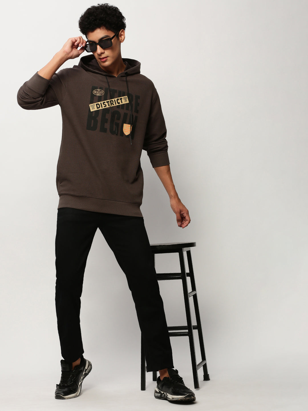 Men Grey Typographic Casual Sweatshirts