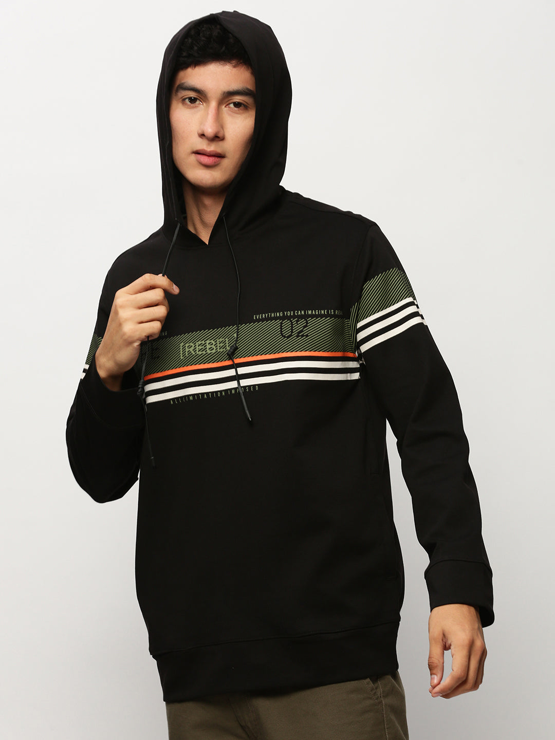 Men Black Graphics Casual Sweatshirts