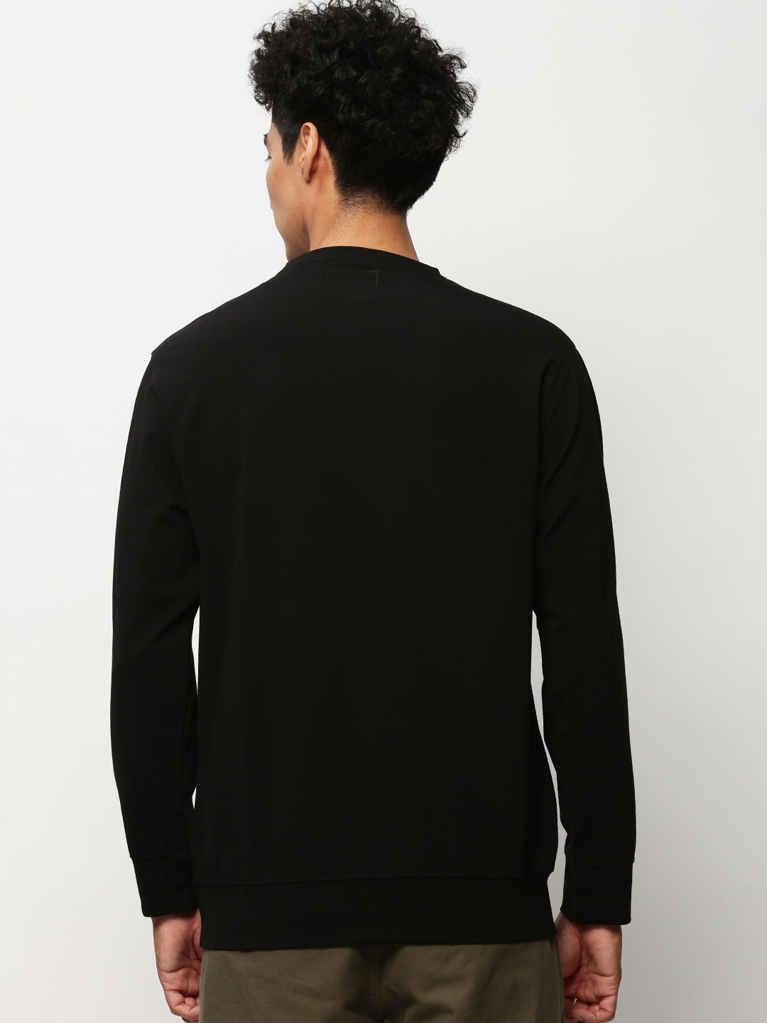 Men Black Solid Casual Sweatshirts