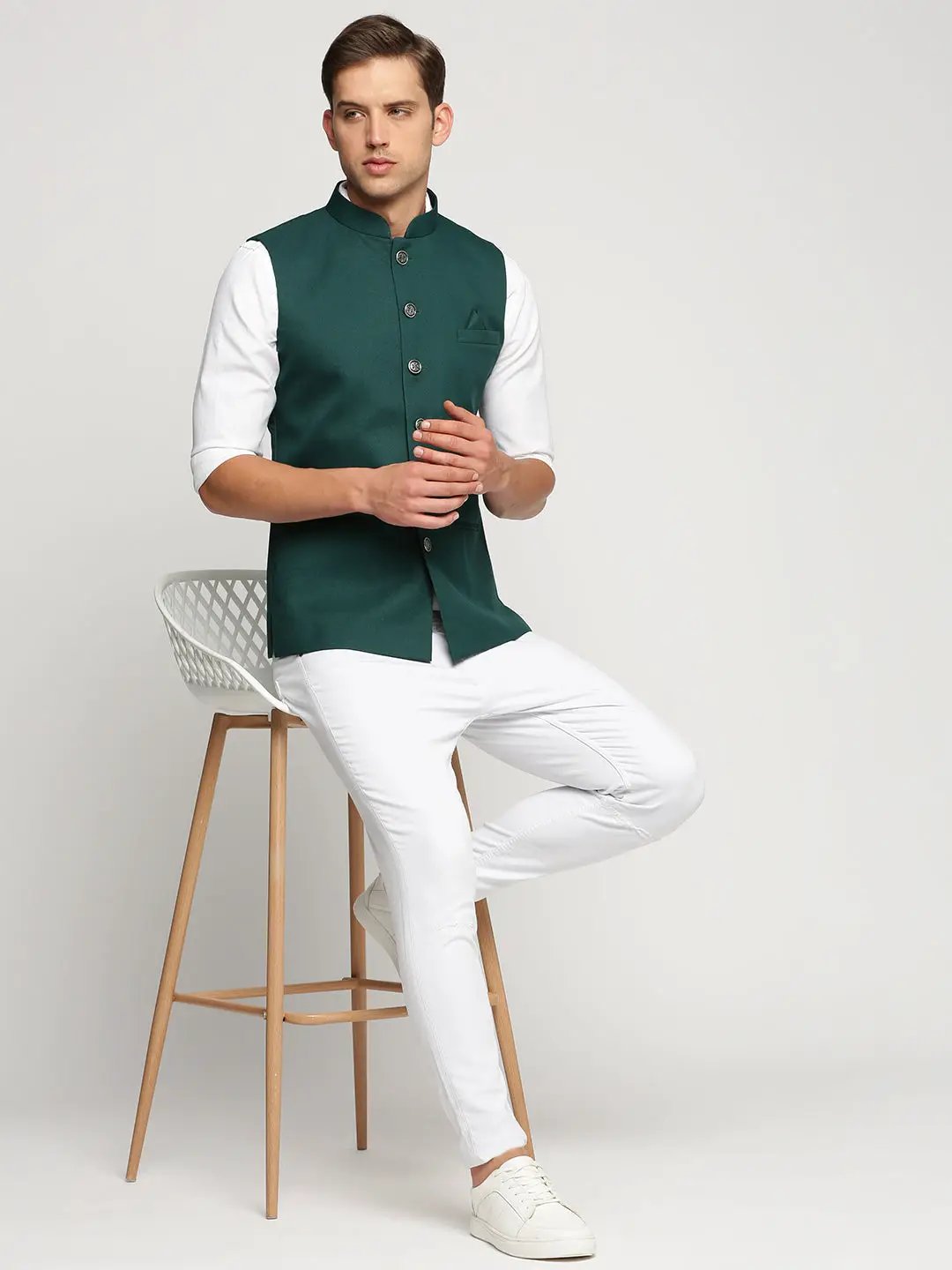Men's Green Mandarin Collar Solid Nehru Jacket