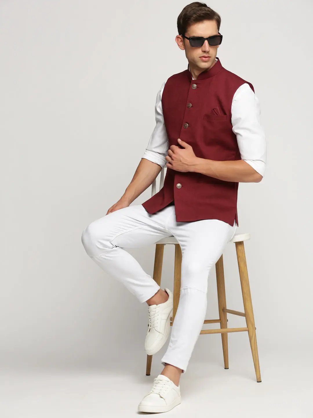 Men's Maroon Mandarin Collar Solid Nehru Jacket