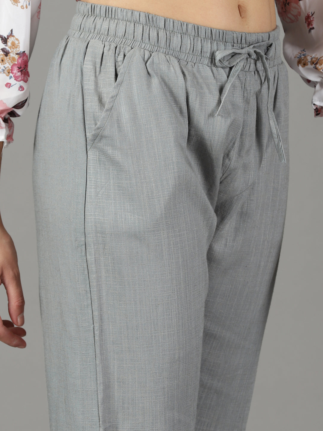 Women's Grey Solid Cigarette Trouser