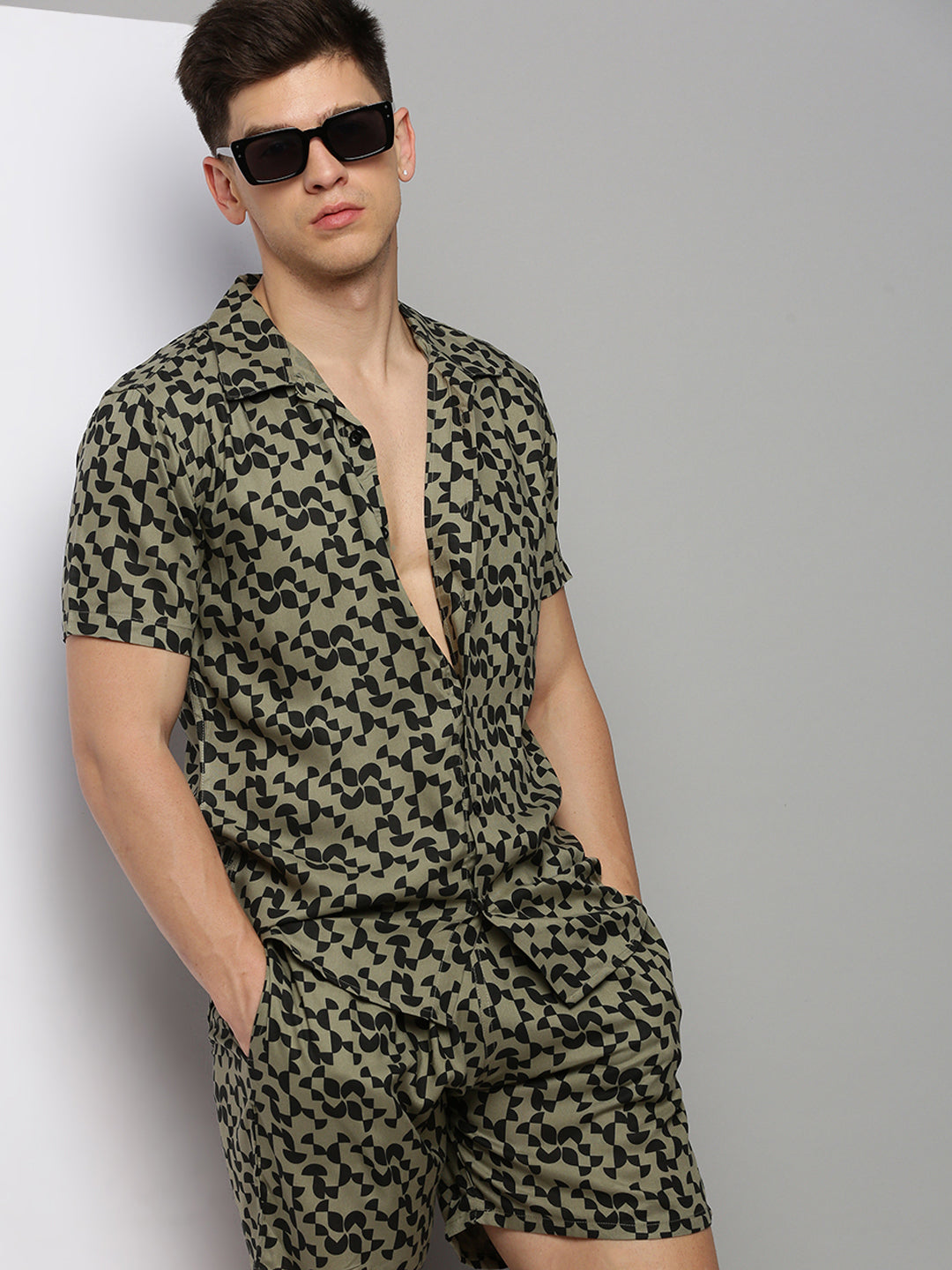 Men Green Printed Casual Co ord Set