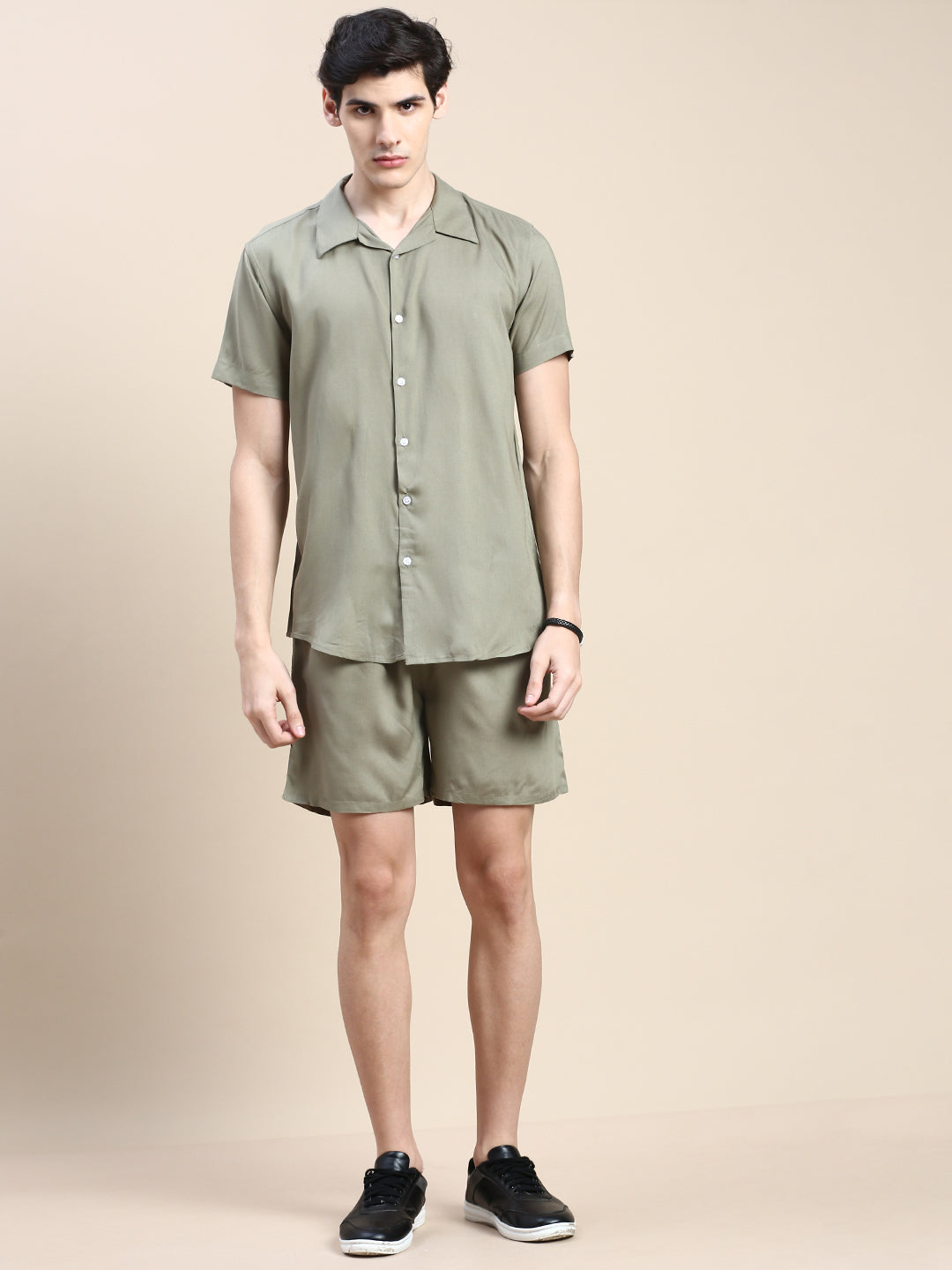 Men Green Solid Casual Co ord Set