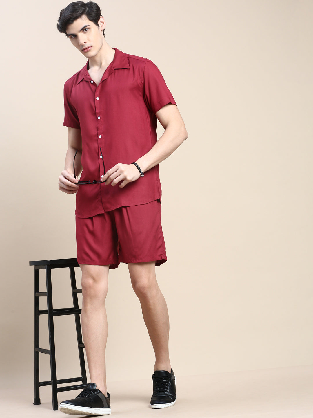 Men Burgundy Solid Casual Co ord Set