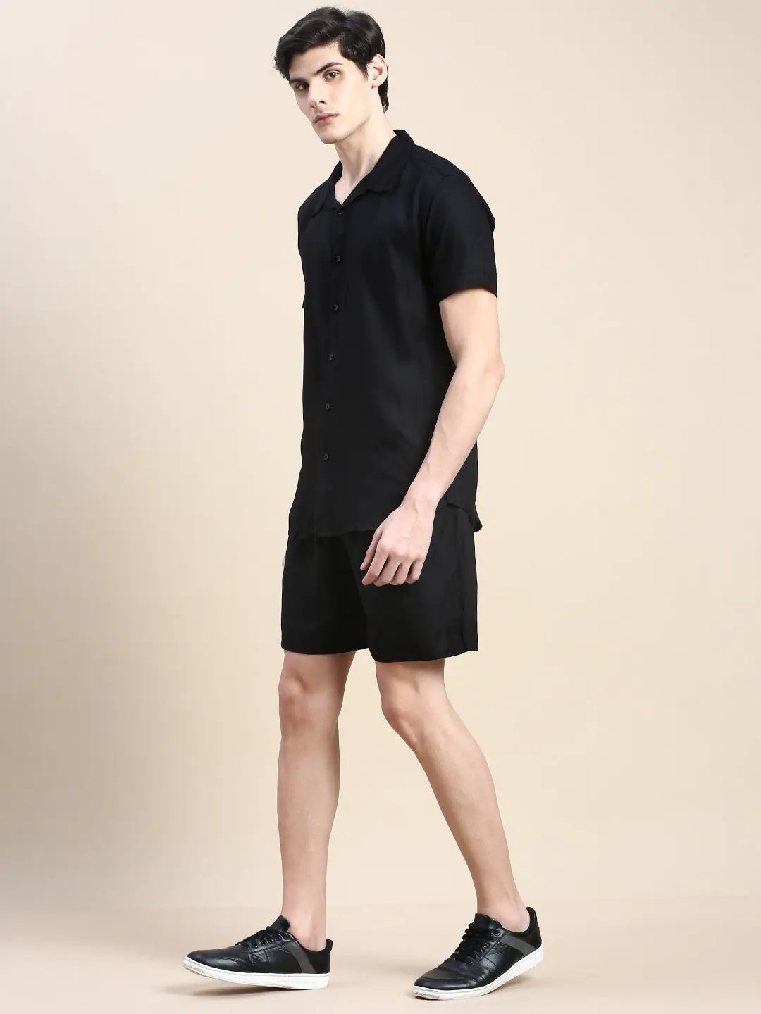 Men's Black Solid Casual Co-Ords Set - from SHOWOFFFF
