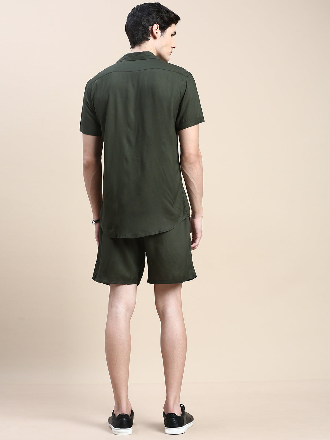 Men Green Solid Casual Co ord Set