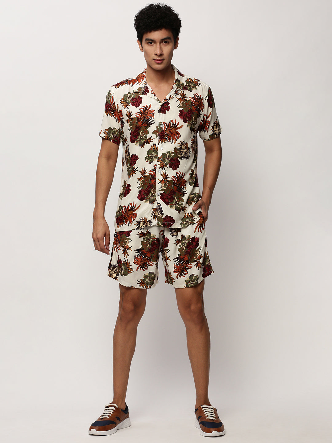 Men Cream Printed Casual Co ords