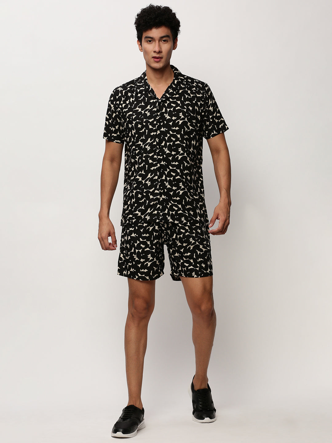 Men Black Printed Casual Co ords