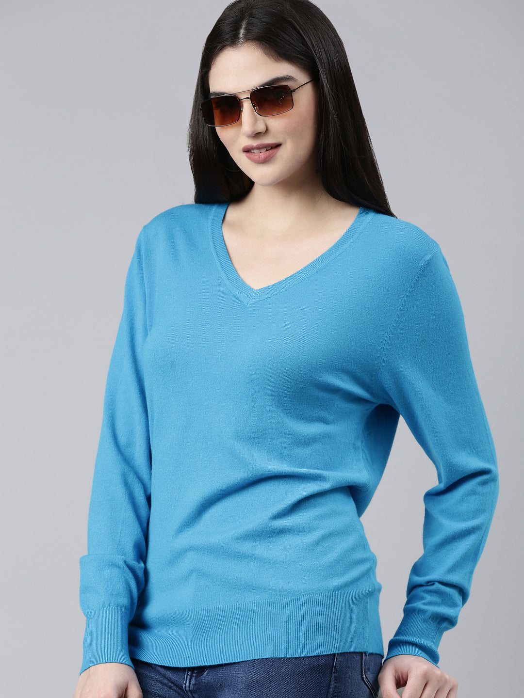 V-Neck Solid Blue Fitted Regular Top