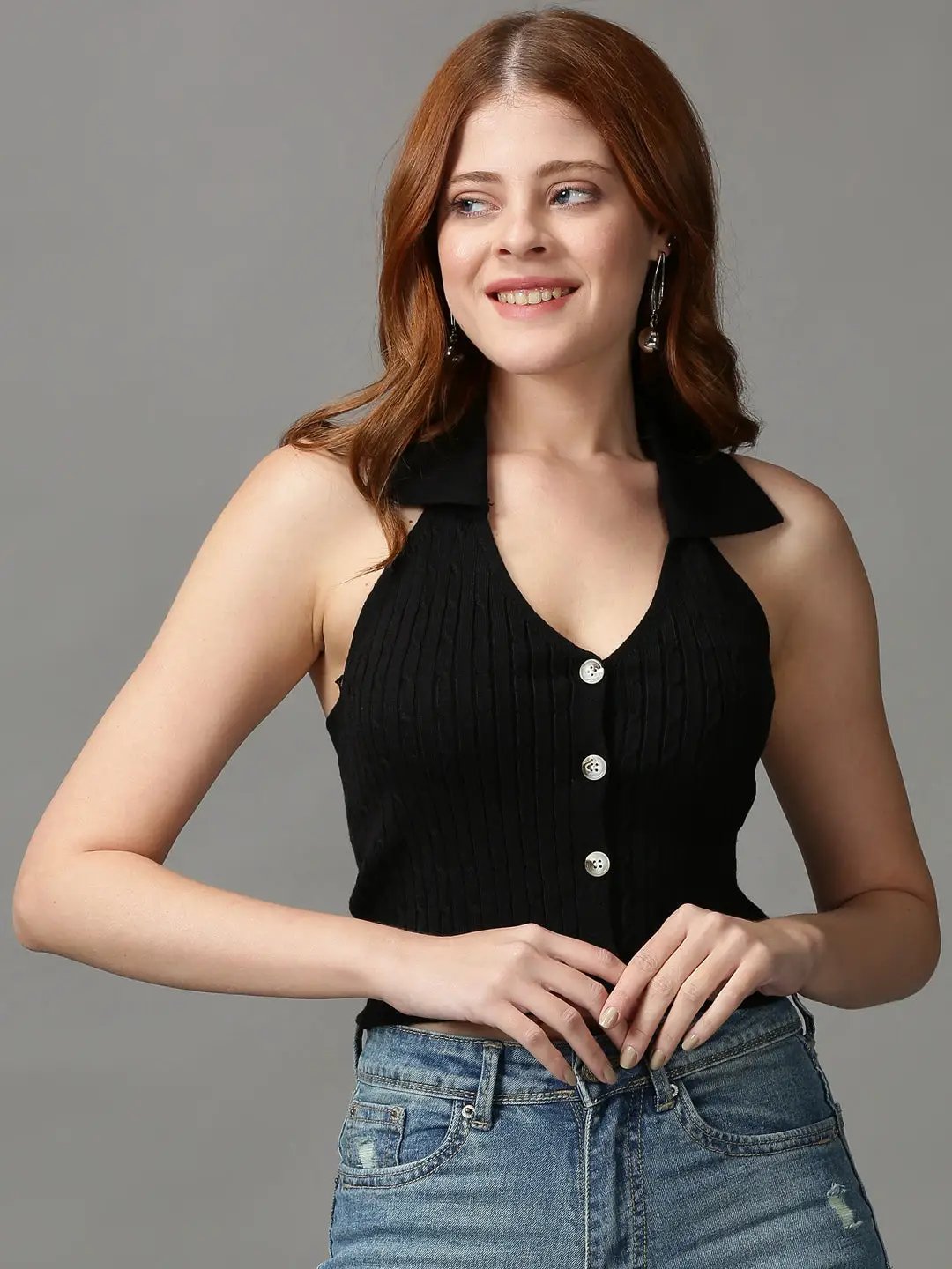 Women's Black Solid Fitted Crop Top