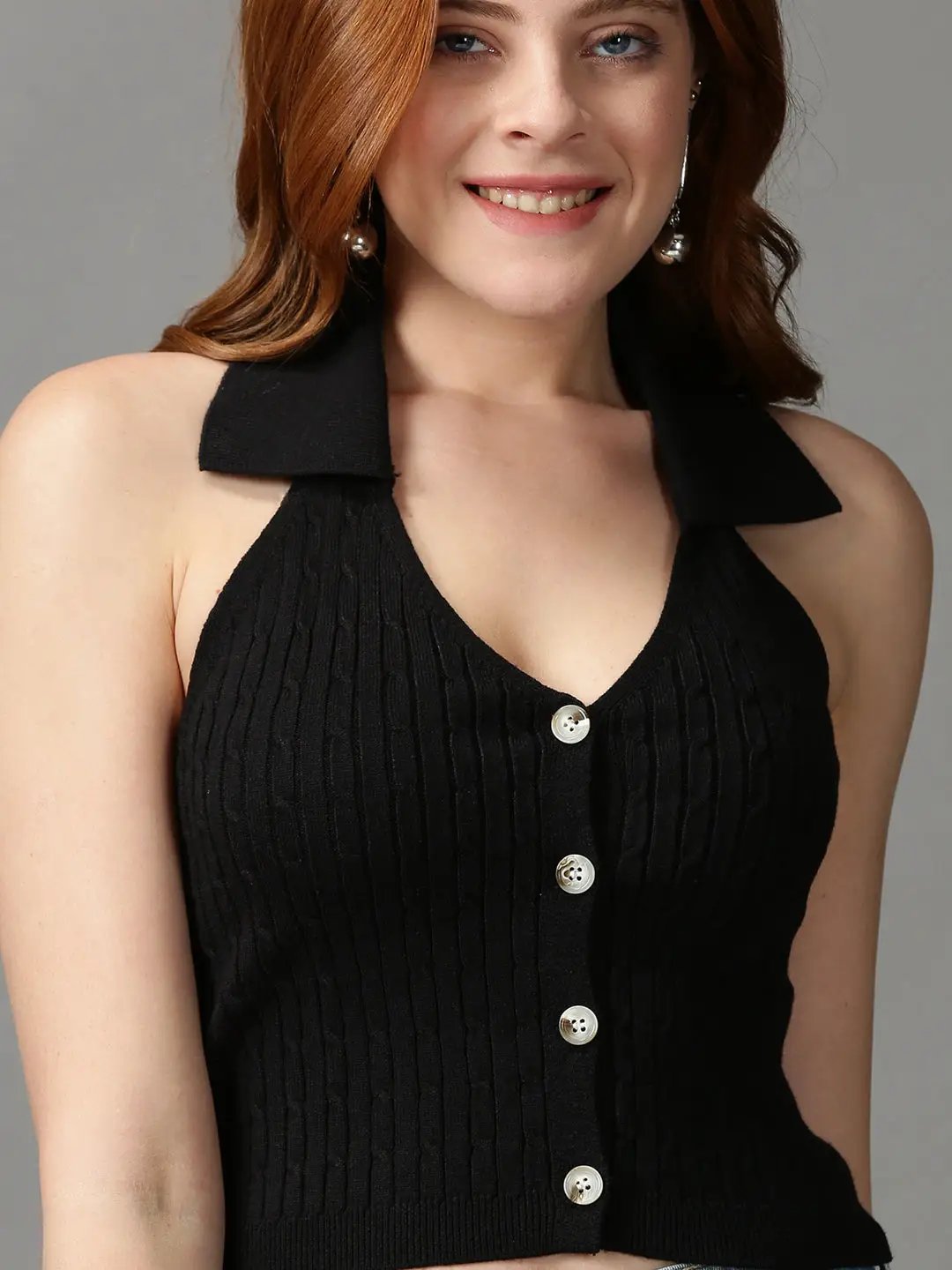 Women's Black Solid Fitted Crop Top