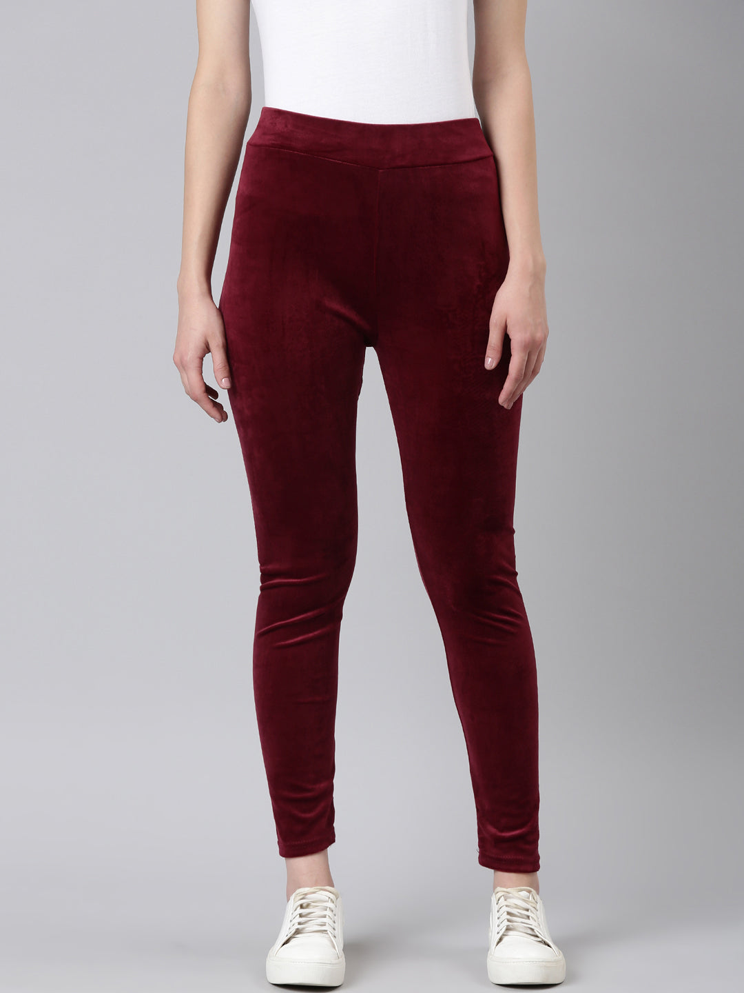 Women Magenta Solid Leggings