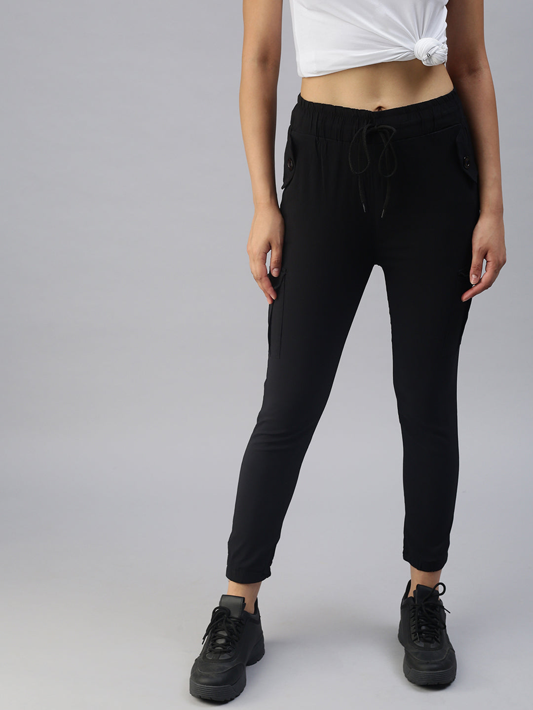 Women's Black Solid Joggers Track Pant