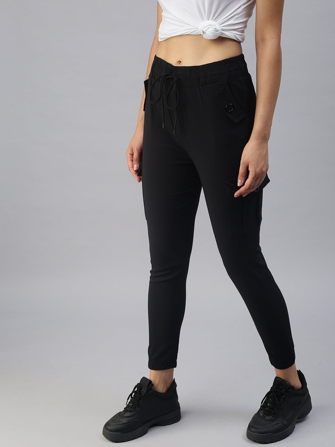 Women's Black Solid Joggers Track Pant