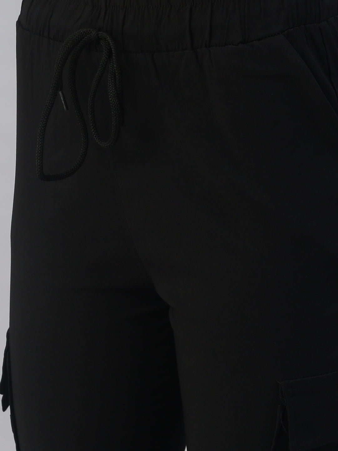 Women's Black Solid Joggers Track Pant