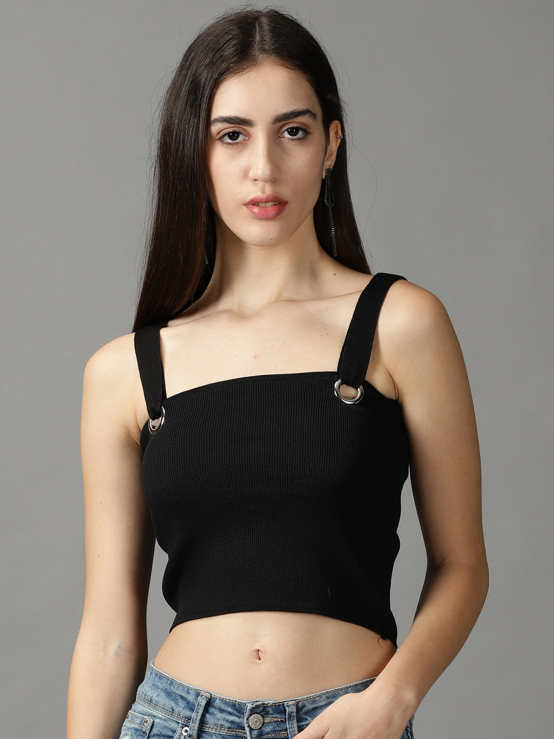 Women's Black Solid Fitted Crop Top