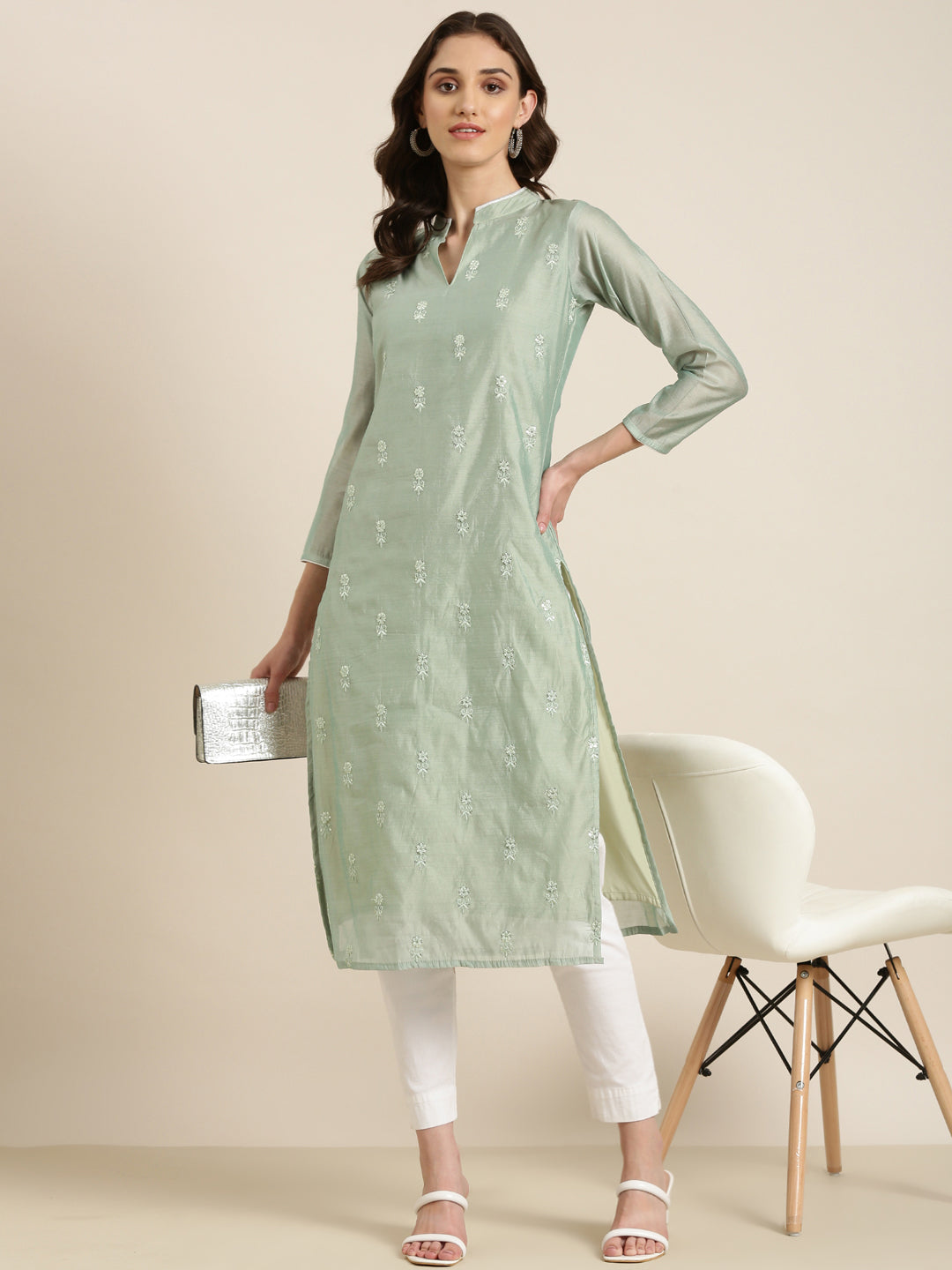 Women Sea Green Solid Straight Kurta