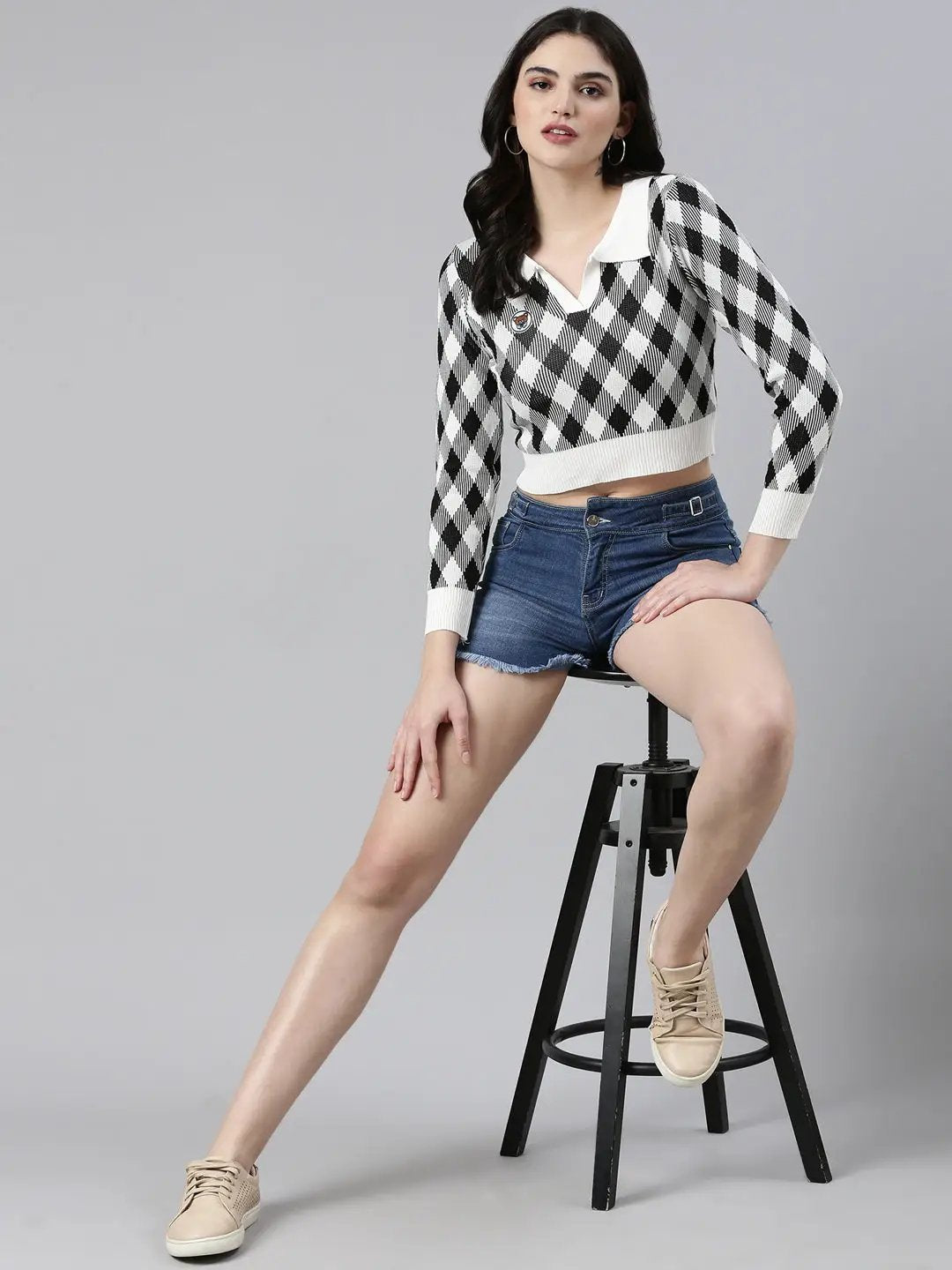Women's Shirt Collar Checked Regular Sleeves Fitted White Crop Top