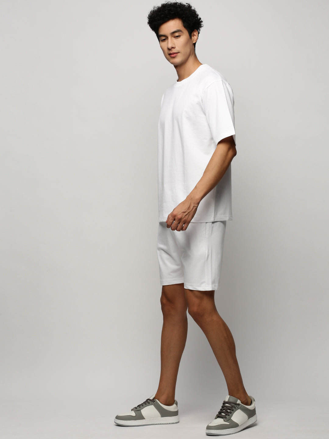 Men White Solid Casual Co ords