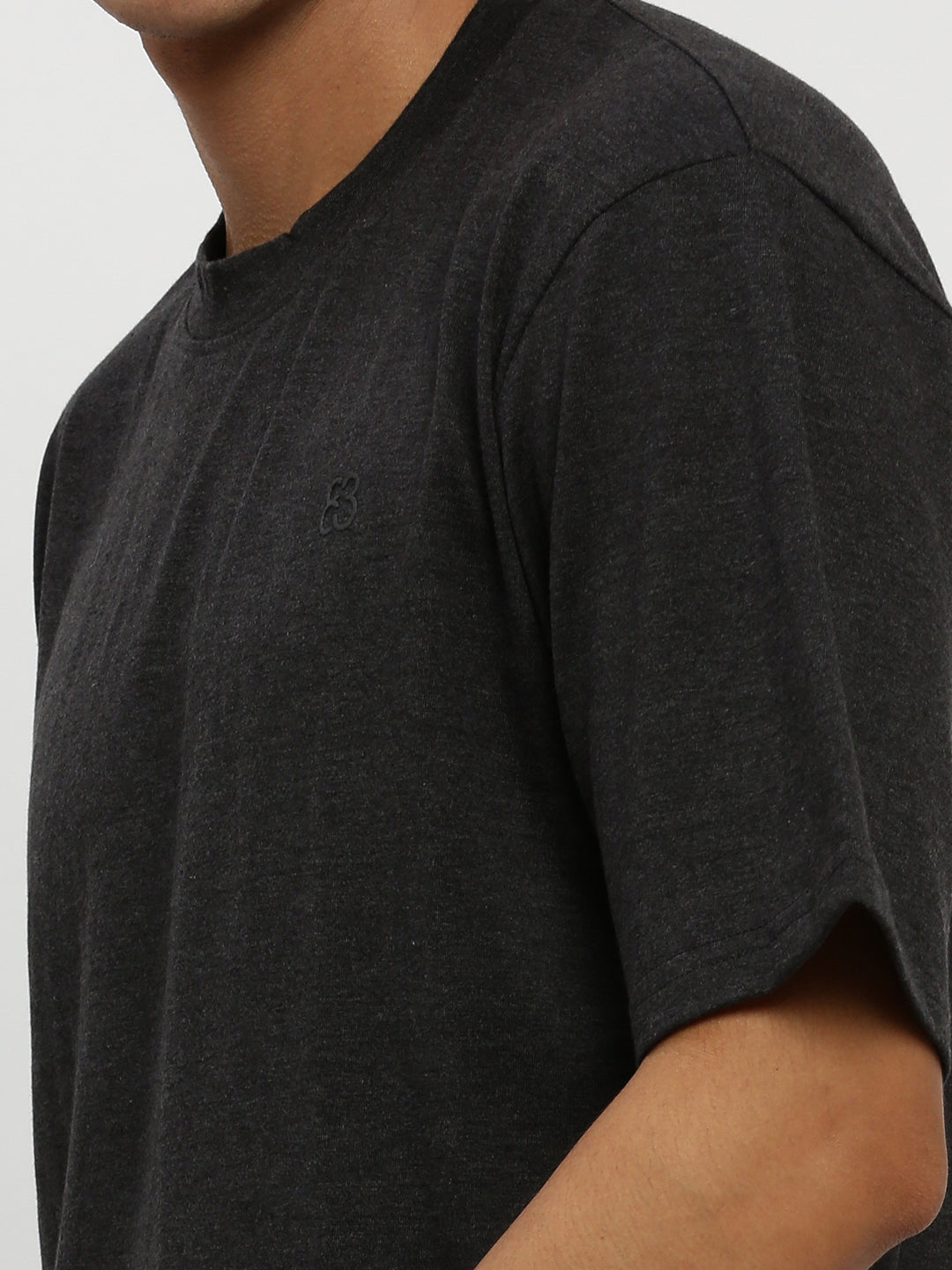 Men's Dark Grey Solid Round Neck Co-Ords Set