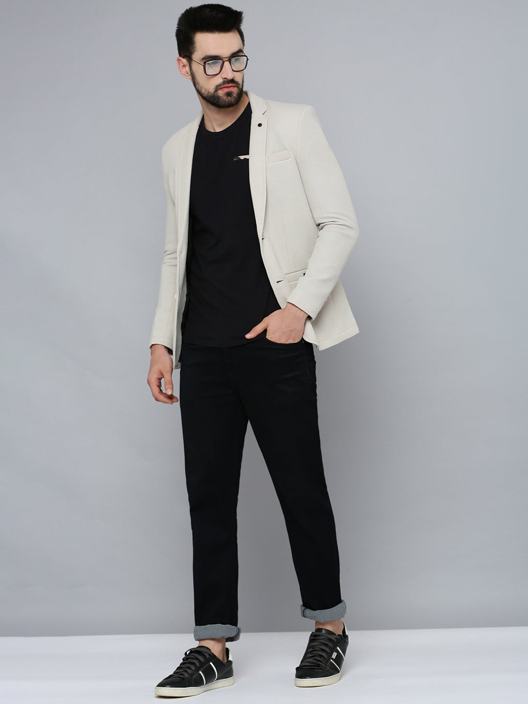 Men Grey Solid Blazer