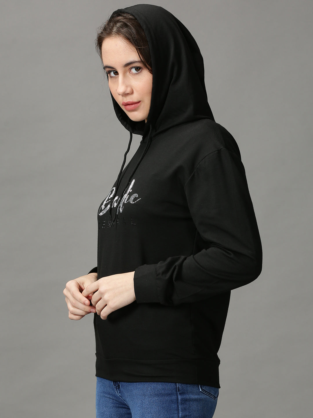 Women's Black Solid Sweatshirt